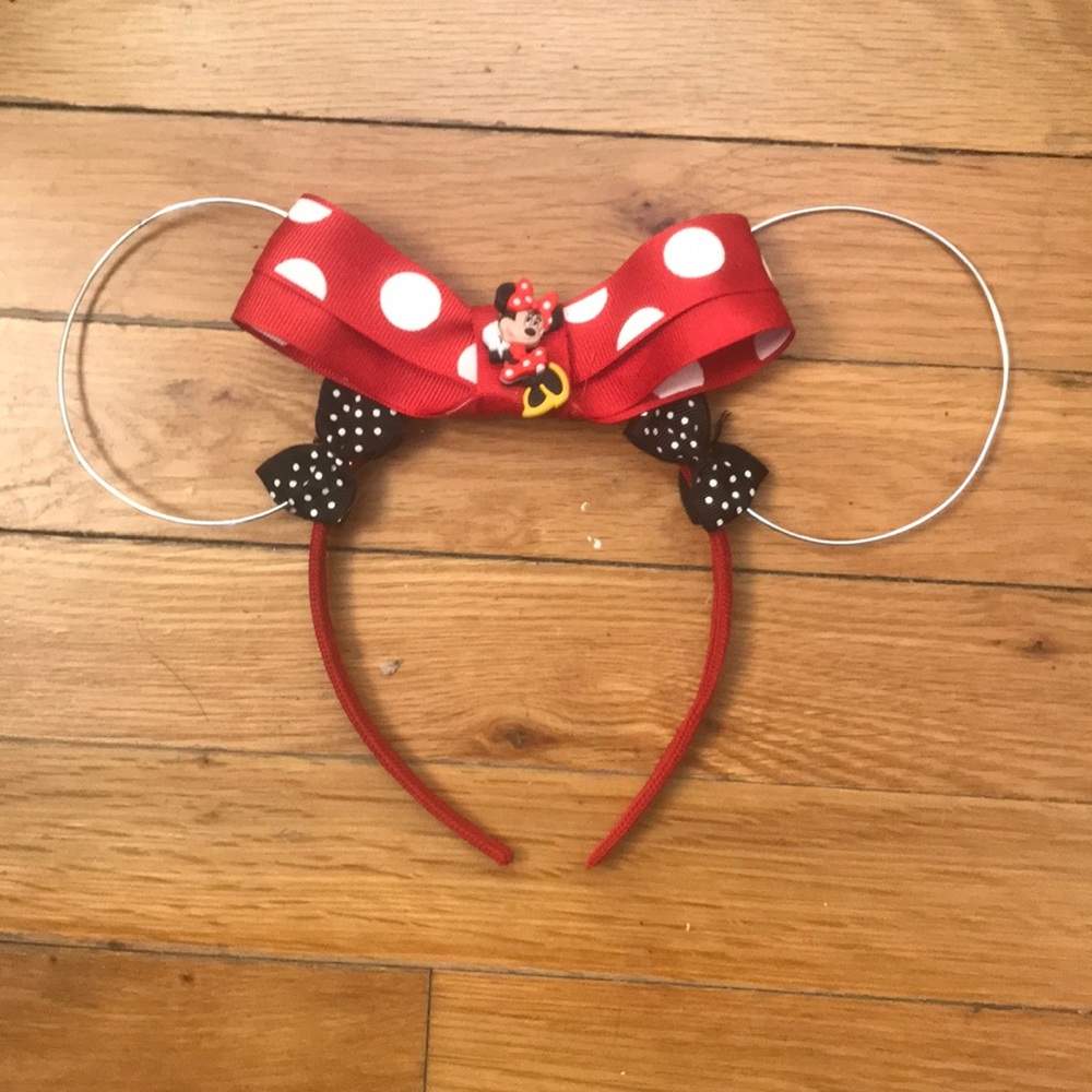 Mouse ears